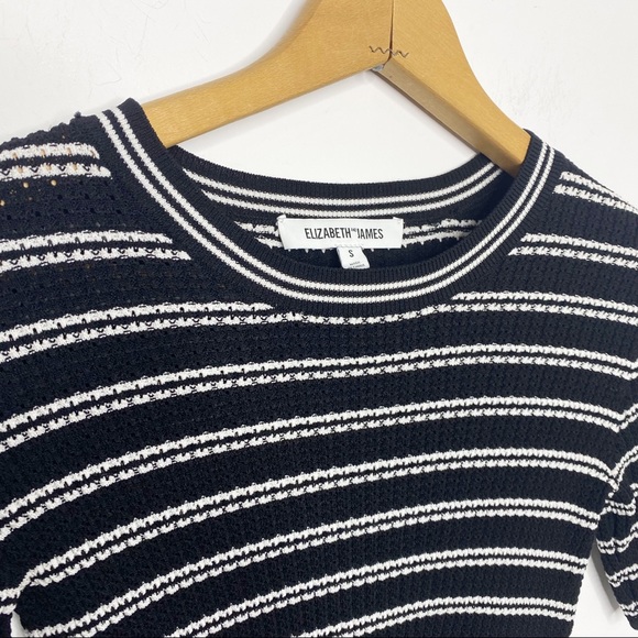 Elizabeth and James black white striped crop top knit
Size small - Picture 3 of 4